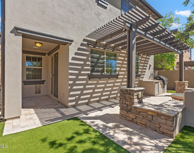 15918 S 11th Way - Photo Thumbnail 49