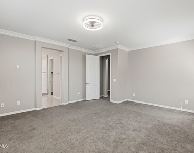 15918 S 11th Way - Photo Thumbnail 30