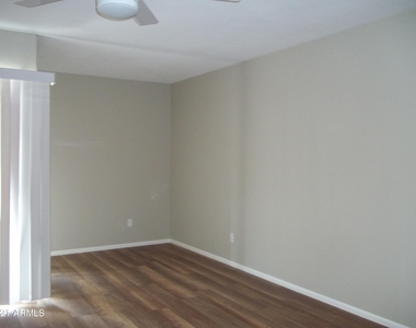 4727 E Lafayette Boulevard - Photo Thumbnail 2