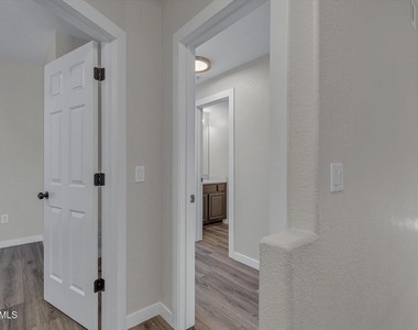 18250 N Cave Creek Road - Photo Thumbnail 18
