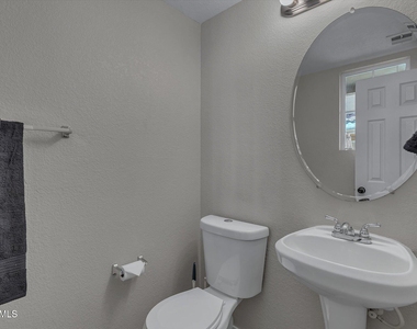 18250 N Cave Creek Road - Photo Thumbnail 16