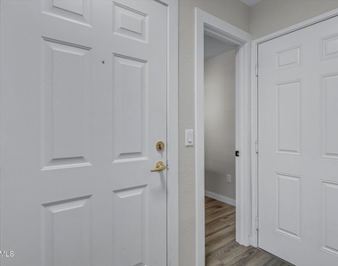 18250 N Cave Creek Road - Photo Thumbnail 5