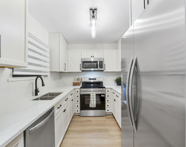 195 Deer Creek Boulevard - Photo Thumbnail 3