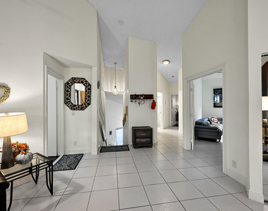 5390 Venetia Court - Photo Thumbnail 13