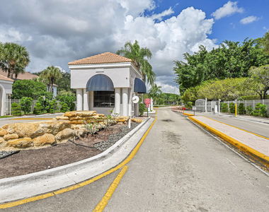 5390 Venetia Court - Photo Thumbnail 30