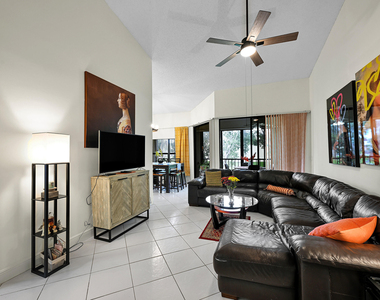 5390 Venetia Court - Photo Thumbnail 15