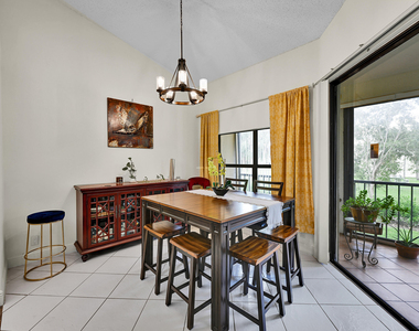 5390 Venetia Court - Photo Thumbnail 9