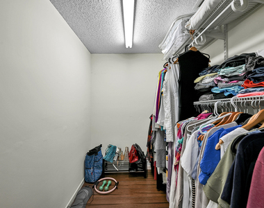 5390 Venetia Court - Photo Thumbnail 23