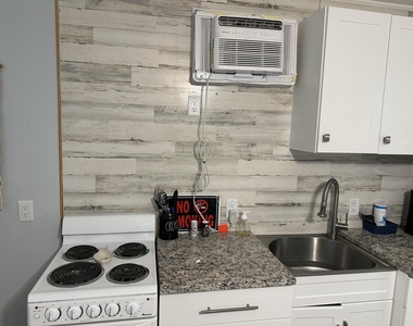 1258 Beach Road - Photo Thumbnail 5
