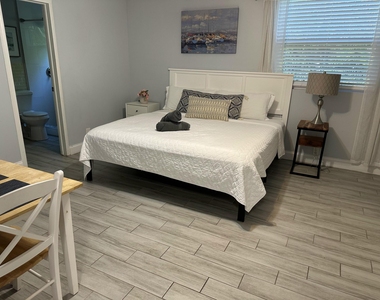 1258 Beach Road - Photo Thumbnail 3