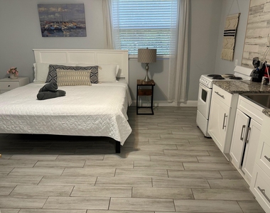 1258 Beach Road - Photo Thumbnail 2