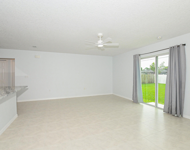 3076 Sw Lucerne Street Sw - Photo Thumbnail 14