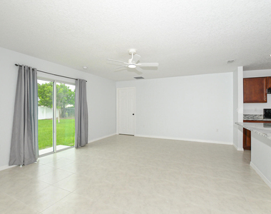 3076 Sw Lucerne Street Sw - Photo Thumbnail 13