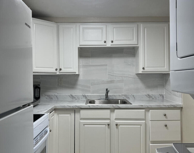 224 Ne 24th Avenue - Photo Thumbnail 4