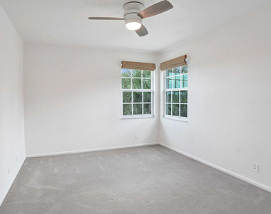 11329 Nw 65th Manor - Photo Thumbnail 33