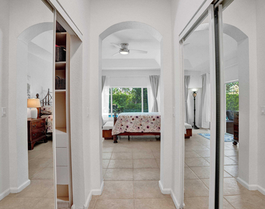 11329 Nw 65th Manor - Photo Thumbnail 17