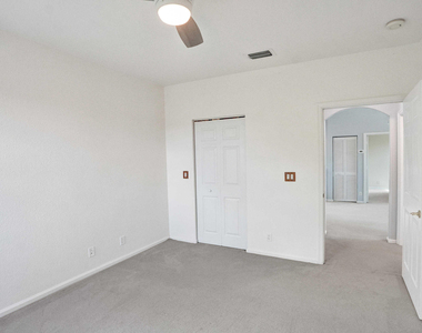 11329 Nw 65th Manor - Photo Thumbnail 32