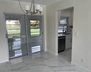 131 Nw 14th Street - Photo Thumbnail 5