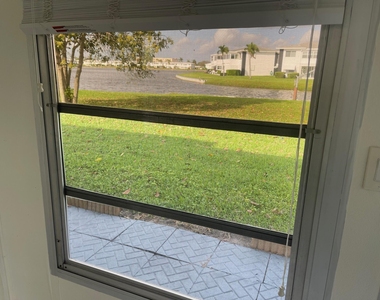 131 Nw 14th Street - Photo Thumbnail 17