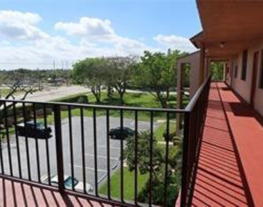 357 N Rock Island Road - Photo Thumbnail 9