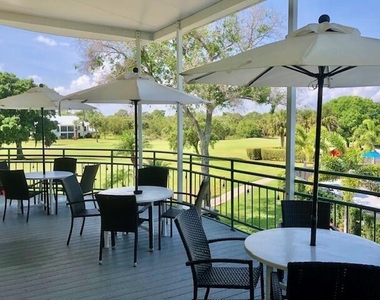 4225 Gator Trace Avenue - Photo Thumbnail 18
