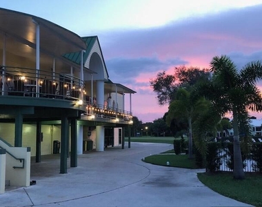 4225 Gator Trace Avenue - Photo Thumbnail 20