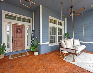 836 Sw 34th Terrace - Photo Thumbnail 4
