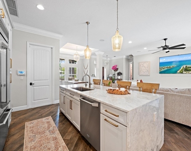 836 Sw 34th Terrace - Photo Thumbnail 10