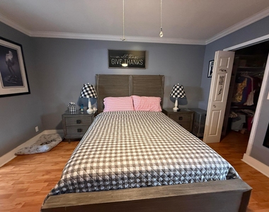 2402 Antigua Circle - Photo Thumbnail 25