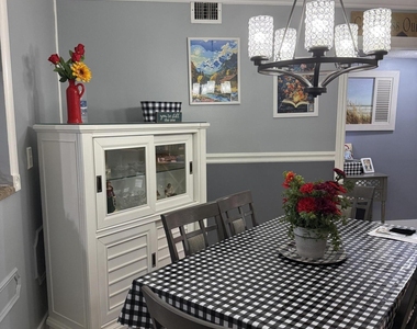 2402 Antigua Circle - Photo Thumbnail 9