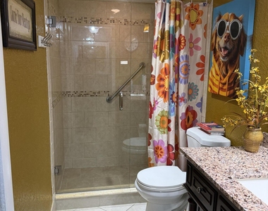 2402 Antigua Circle - Photo Thumbnail 41