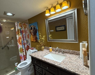 2402 Antigua Circle - Photo Thumbnail 39