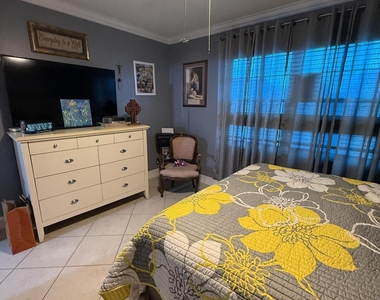 2402 Antigua Circle - Photo Thumbnail 38