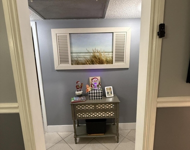 2402 Antigua Circle - Photo Thumbnail 32
