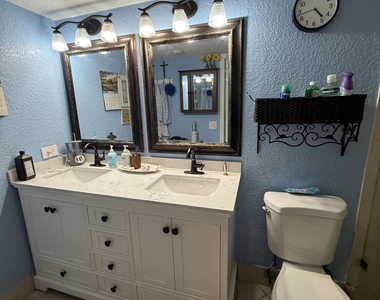 2402 Antigua Circle - Photo Thumbnail 28