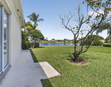 8187 Xanthus Lane - Photo Thumbnail 21