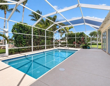 8187 Xanthus Lane - Photo Thumbnail 23