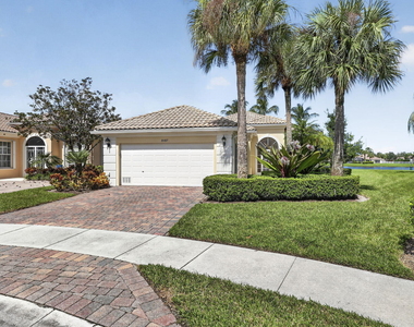 8187 Xanthus Lane - Photo Thumbnail 22