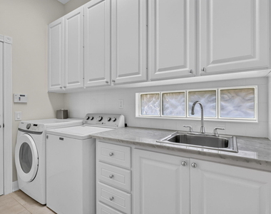 8187 Xanthus Lane - Photo Thumbnail 39