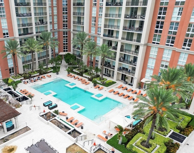 550 Okeechobee Boulevard - Photo Thumbnail 19