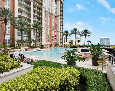550 Okeechobee Boulevard - Photo Thumbnail 20