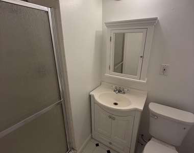 3750 Gull Road - Photo Thumbnail 9