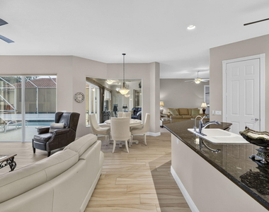 7605 Red River Road S - Photo Thumbnail 45