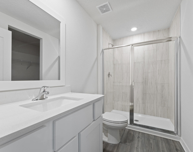1597 Se Berkshire Boulevard - Photo Thumbnail 10