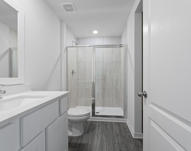 1597 Se Berkshire Boulevard - Photo Thumbnail 11