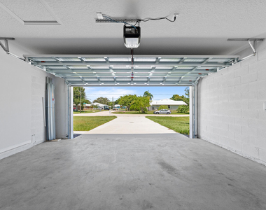 1597 Se Berkshire Boulevard - Photo Thumbnail 26