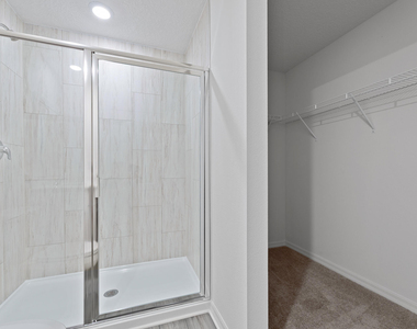 1597 Se Berkshire Boulevard - Photo Thumbnail 12