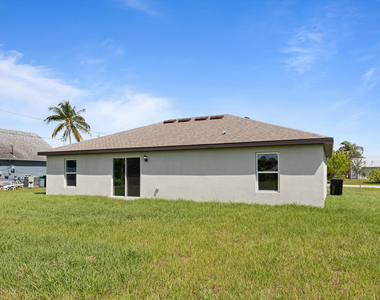 1597 Se Berkshire Boulevard - Photo Thumbnail 33