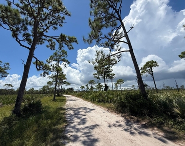 1597 Se Berkshire Boulevard - Photo Thumbnail 28