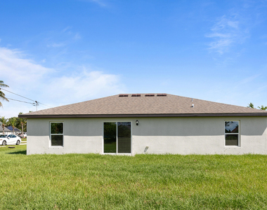 1597 Se Berkshire Boulevard - Photo Thumbnail 32